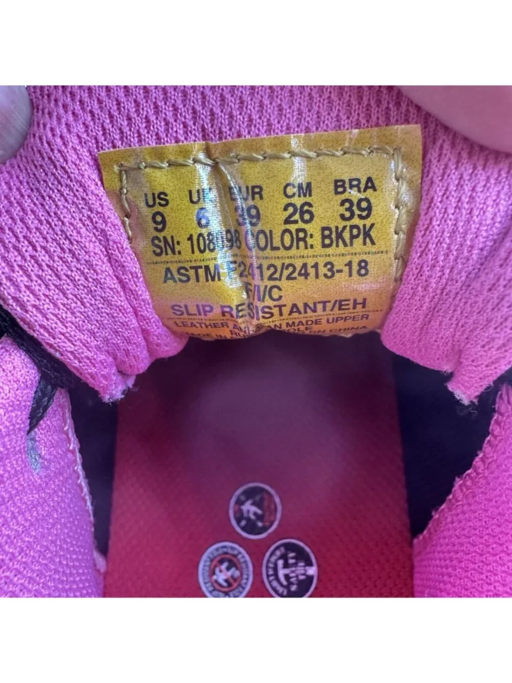 Skechers Womens Work Footwear Air-cooled Arch fit Pink Black Size 9